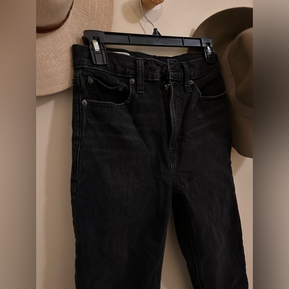 Gap | Cheeky Straight Sky High Jeans | 26 Petite (2P) - Picture 9 of 9